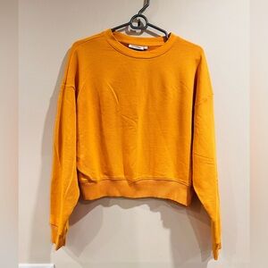 🔥WeekDay Sweatshirt 🔥